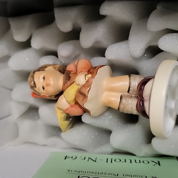 Hummels - Picture 4 of 16